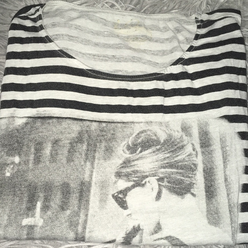 AUDREY HEPBURN TSHIRT 🖤
